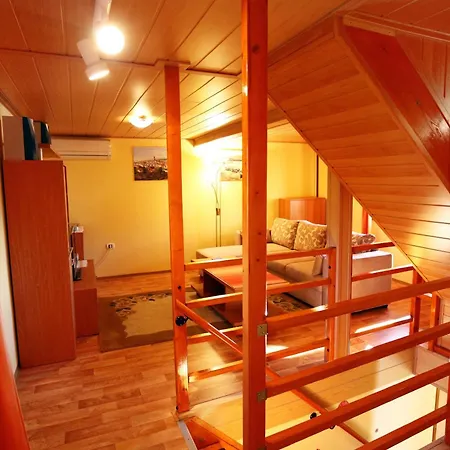 Apartamento Forest Hideaway Star *